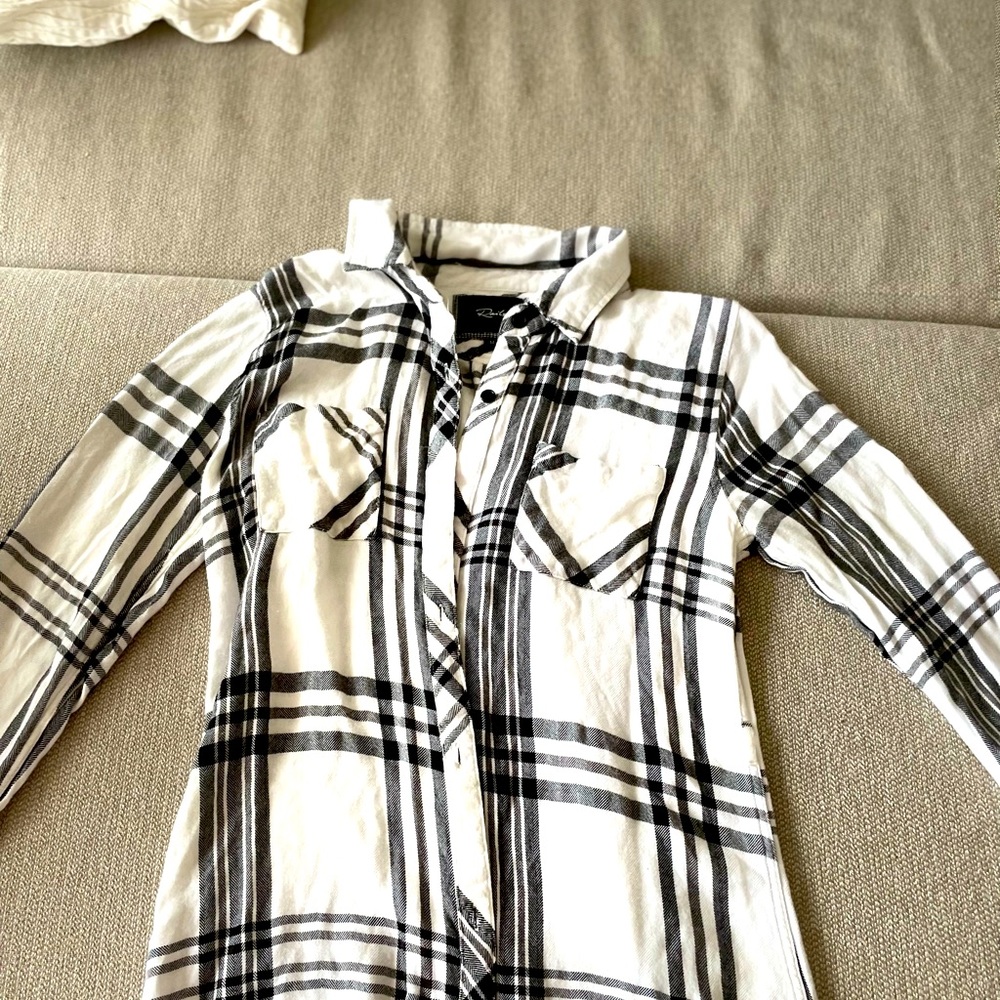 Great plaid shirt only worn a few times